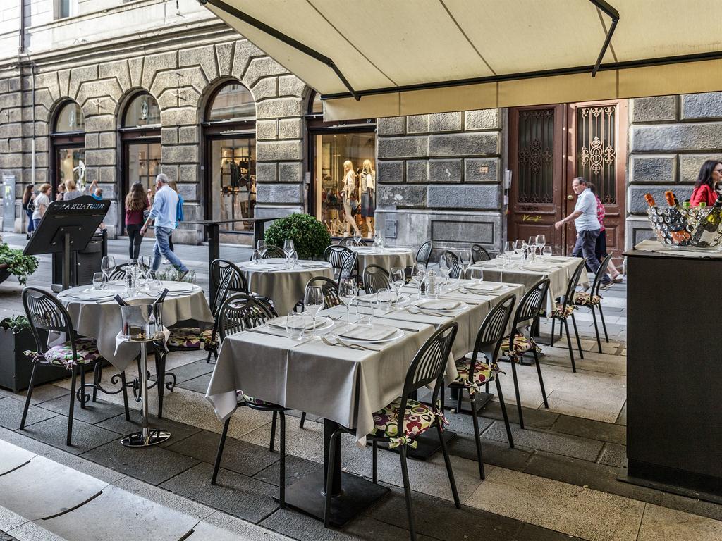Palace Suite Trieste Exteriör bild